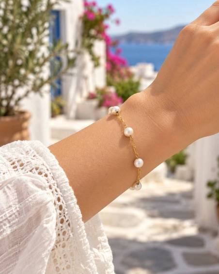 Χρυσό Ατσάλινο Βραχιόλι Selene με Πέρλες | P&T DailyFashion