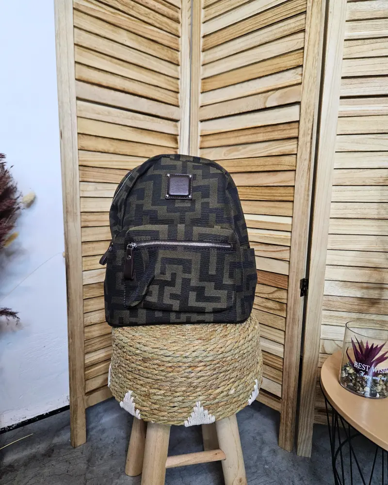 Backpack με Μοτίβο Μαιάνδρου