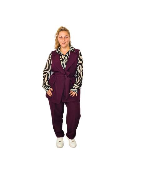 Suit set with waistcoat and high-waisted trousers
